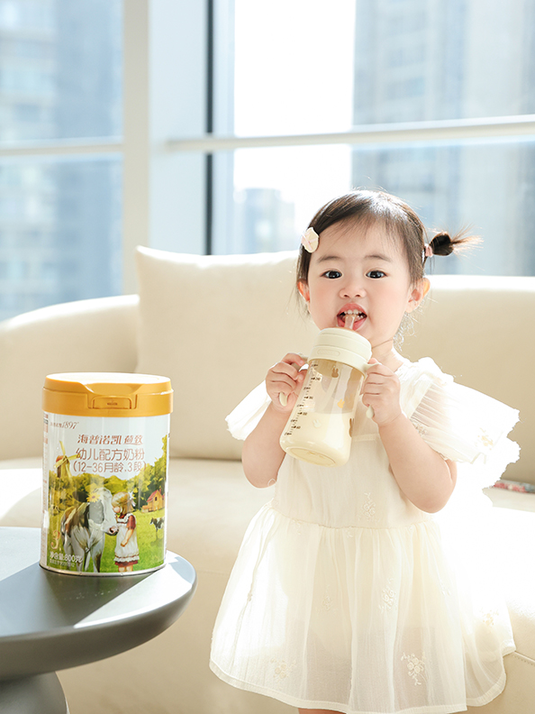 銘銘今天要吃肉